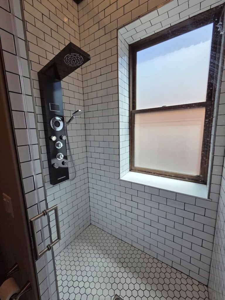 137664 573908 x2SuXu IixZlBaX2V8kBHkr4Us0 5Vmposx1CtPGso 6a63cc2d671cf.jpg